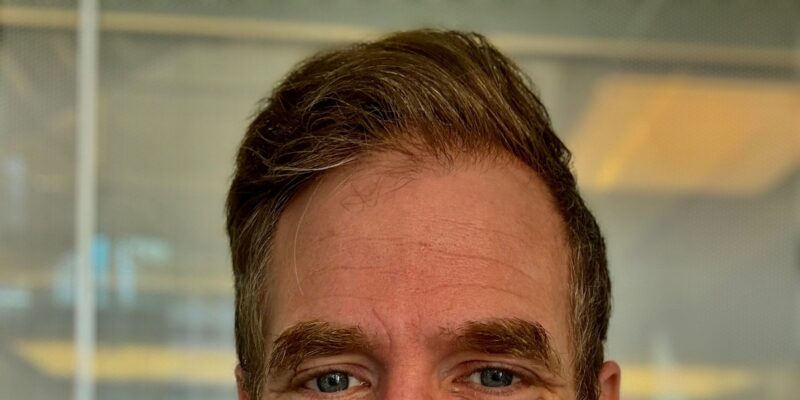 Andy Howlett headshot
